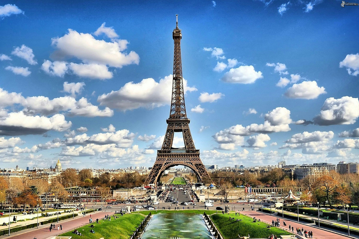 Paris hero